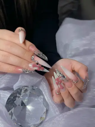 ネイル Amee Nail Salonのネイルデザイン