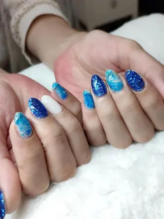 ネイル RUNWAY のネイルデザイン