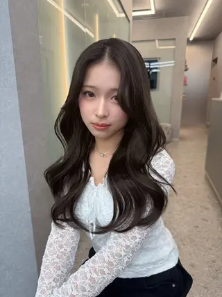 ロング カラー 結べるレイヤー/ 透明感カラー/和奏のヘアスタイル