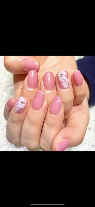ネイル 柳生 楓のネイルデザイン