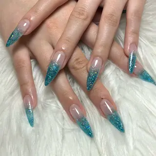 ネイル YVeil ひなのネイルデザイン