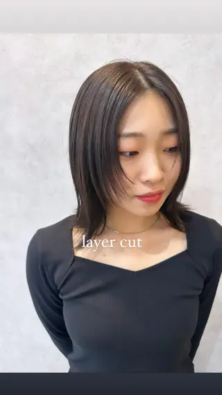 ミディアム カラー ヘアアレンジ REONA🪽✨薬院 レイヤーカット🫧のヘアスタイル