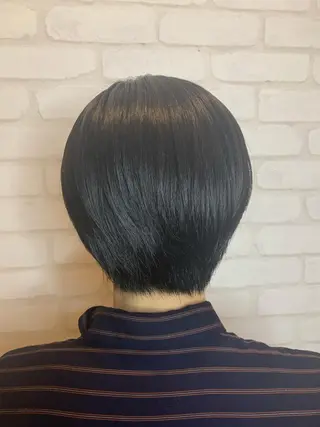 ショート 秋葉 万柚子のヘアスタイル