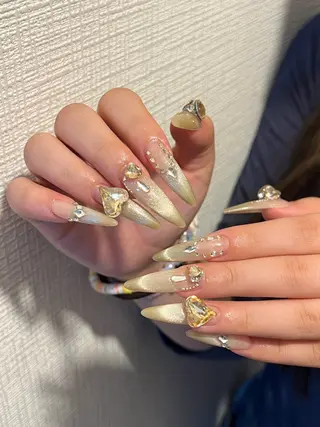 ネイル Luna Gladeのネイルデザイン