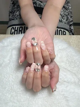 ネイル U.mi Nail Salonのネイルデザイン