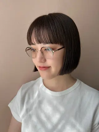ショート カラー hubhair レイヤー/透明感のヘアスタイル