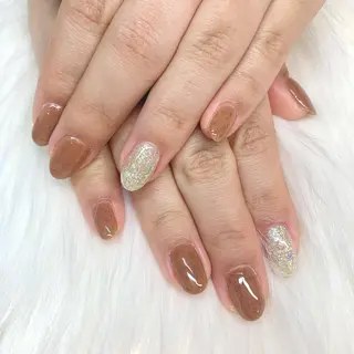 ネイル リスブラン🌱 IKUMIのネイルデザイン