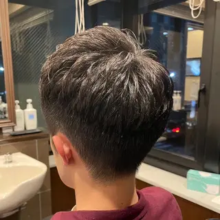 ショート パーマ メンズ 長谷川 真那のヘアスタイル