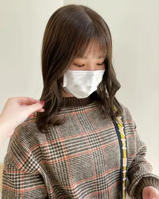 セミロング カラー mir MIYUのヘアスタイル