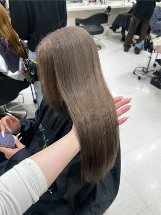 ロング カラー ヘアアレンジ 韓国レイヤー&ピンク 艶髪🩶maikoのヘアスタイル