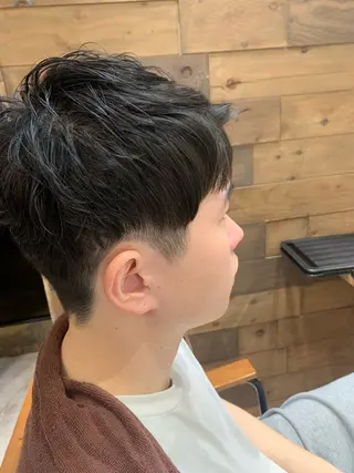 ショート メンズデザイナー Jojiのヘアスタイル