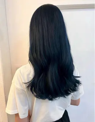 ロング カラー haruhi/艶髪 ☀️透明感カラーのヘアスタイル