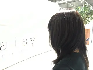 ミディアム カラー 佐藤 結花のヘアスタイル