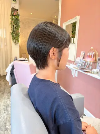ショート 小林 真誉のヘアスタイル