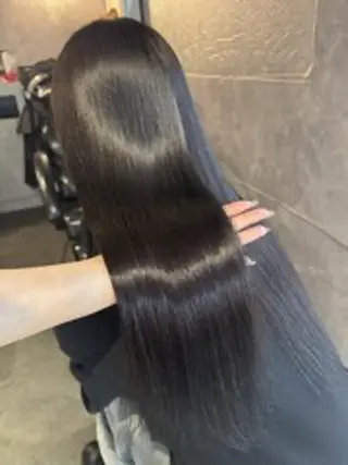 ロング カラー 💜eluあやね💜 🫧カラー・縮毛矯正のヘアスタイル