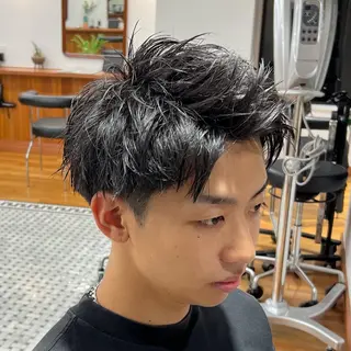 ショート メンズ メンズカット✂️ スキンフェード伊藤陸のヘアスタイル