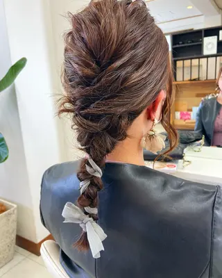 セミロング ヘアアレンジ Hair VERDEのヘアスタイル