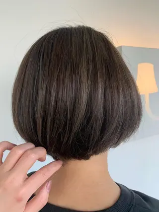 ショート おせ ちさとのヘアスタイル