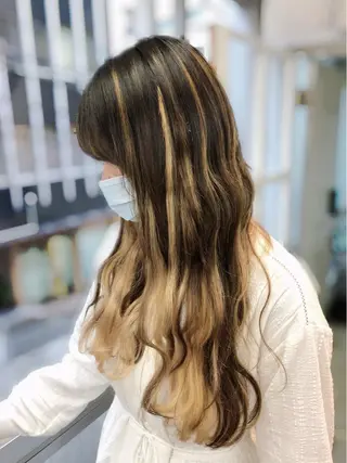 ロング カラー 韓国ヘア🤍髪質改善 🇰🇷AKANEのヘアスタイル