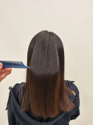 セミロング 角谷 貫太郎のヘアスタイル