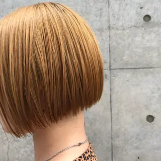 ショート カラー やまさきえりこ ニュアンスパーマのヘアスタイル