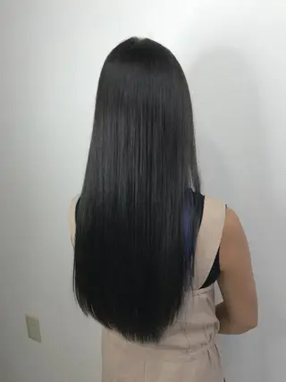 ロング カラー 白髪ぼかし、髪質改善 富田隼仁のヘアスタイル