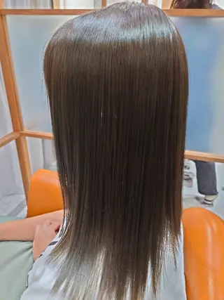 セミロング 縮毛矯正✨艶髪 シノハラ✨髪質改善のヘアスタイル