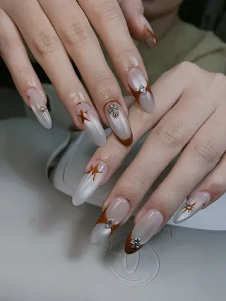 ネイル MoonHi Nail 朝霞台のネイルデザイン