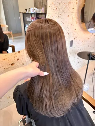セミロング カラー tim hinaのヘアスタイル