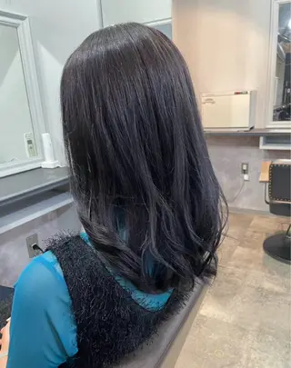 セミロング アライ タクミのヘアスタイル