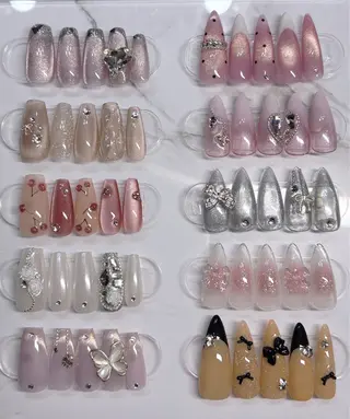 ネイル Nails by Akariのネイルデザイン
