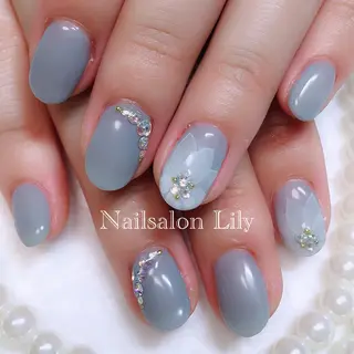 ネイル Lily*nail 🌻Mii🌻のネイルデザイン