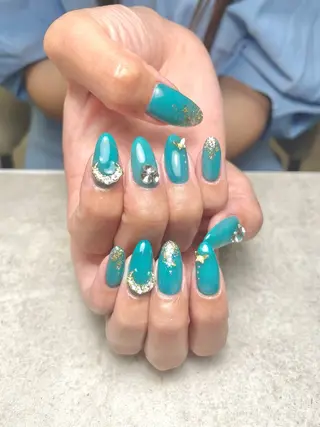 ロング MARINA ‎🤍のネイルデザイン