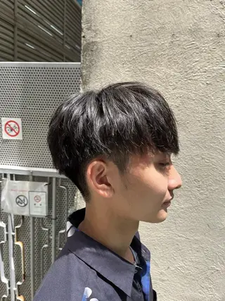 ショート カラー パーマ メンズ 🏆メンズヘア特化 🥇代表りんぺーのヘアスタイル