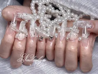 ネイル ✨Nailsalon Vi+✨のネイルデザイン