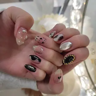 ネイル RUNWAY のネイルデザイン