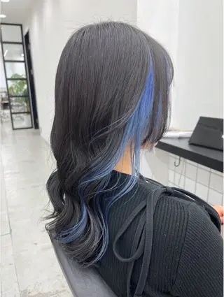 ロング カラー 🫧‪Ameri🫧 Emma ecoleのヘアスタイル