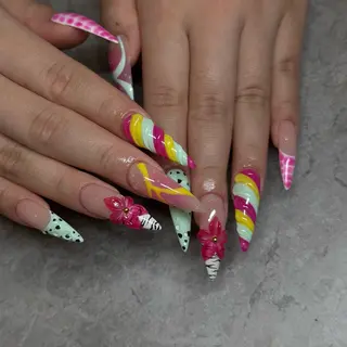 ネイル IROHA NAIL 北村菜帆のネイルデザイン