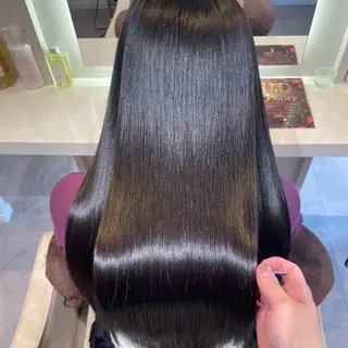 ロング 藤田一輝 【美髪職人】のヘアスタイル