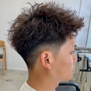 ショート パーマ メンズ 縮毛/パーマ/カラー LUVISM佐藤里咲のヘアスタイル