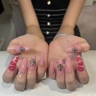 ネイル IROHA nail Ami🐊🎀のネイルデザイン