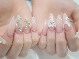 ネイル . 佳那美のネイルデザイン