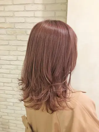 ミディアム カラー 大平 美沙のヘアスタイル