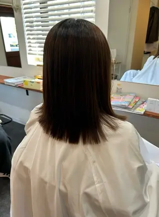 ミディアム SEEK （シーク）のヘアスタイル
