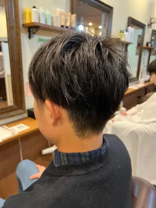メンズ PINOT梅田 MOKAのヘアスタイル