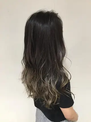 セミロング カラー 髪質改善カラー韓国風 レイヤーtudaのヘアスタイル