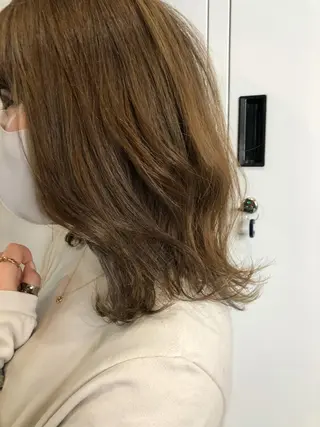 ミディアム 藤本 夢@yummekunのヘアスタイル