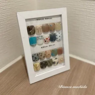 ネイル BIANCA 🖤 NISHIMURAのネイルデザイン