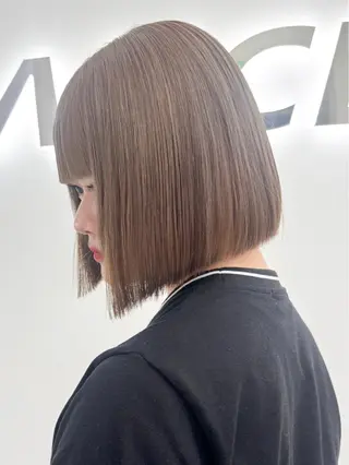 ショート カラー ヘアアレンジ 縮毛矯正🤍 盛れるボブ/ひかりのヘアスタイル