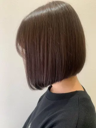 ショート カラー hubhair レイヤー/透明感のヘアスタイル